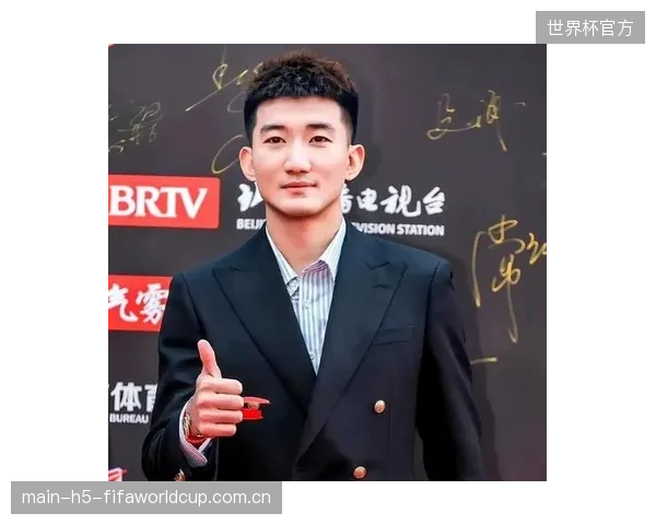 孙铭徽的健康状况成变数，广厦队核心后卫状态起伏影响球队命运。